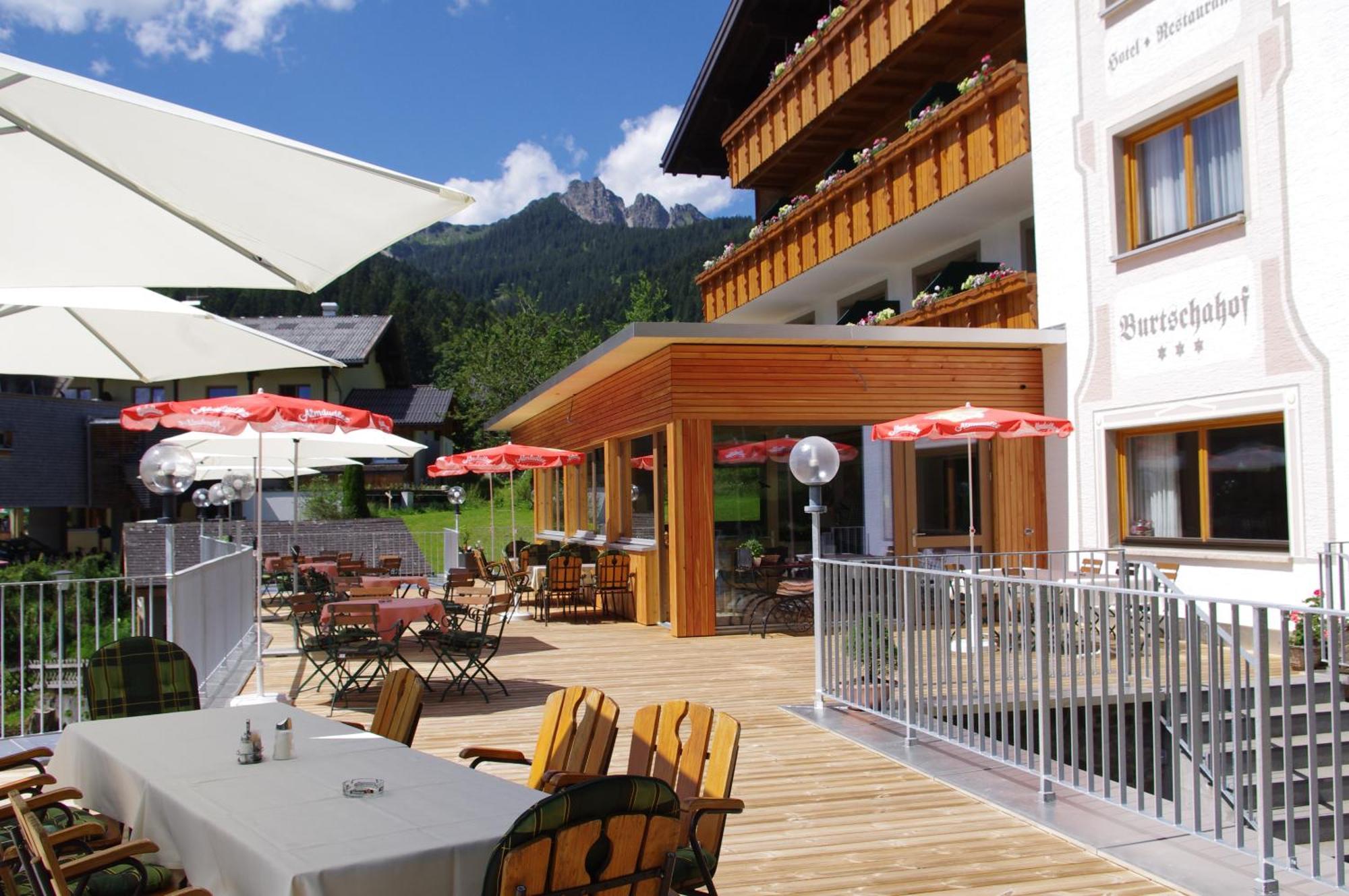 Hotel Burtschahof Bürserberg Exterior foto